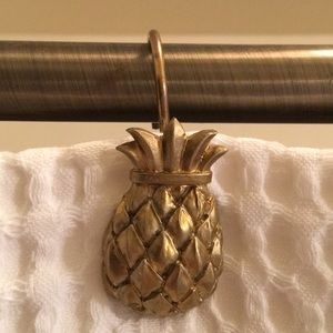 Set of 12 Pineapple Shower Curtain Hooks
